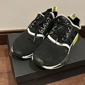 Youth size 7 Adidas NMD_R1J